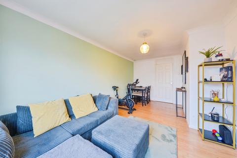 2 bedroom ground floor flat for sale, 399 Ware Road, Hertford, SG13