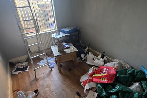 2 bedroom ground floor flat for sale, Carlisle Terrace, Southwick, Sunderland, Tyne and Wear, SR5 2DF