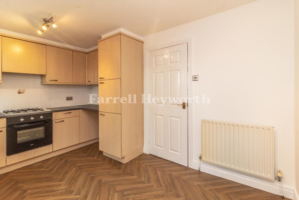 Kitchen image 5