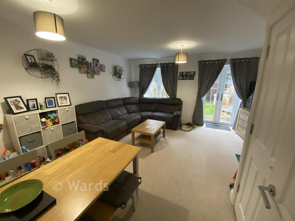 Dining/ Lounge