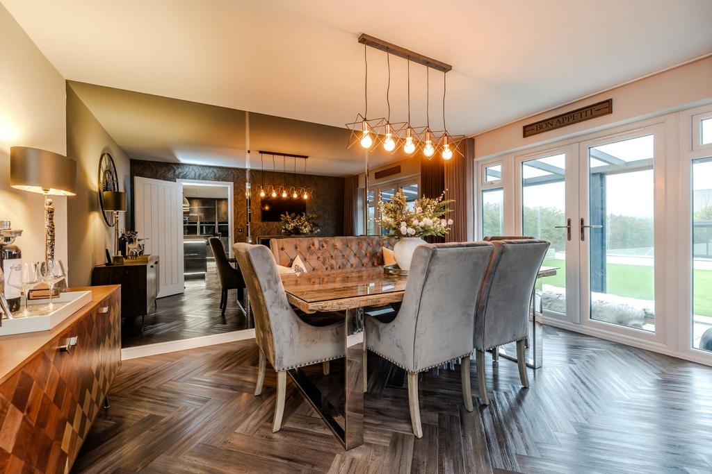 9 Montpellier Drive Medburn NE200 EG-70