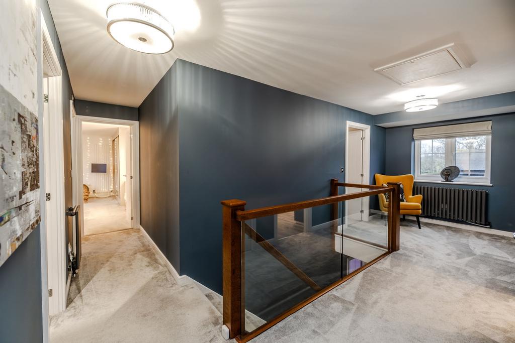9 Montpellier Drive Medburn NE200 EG-37