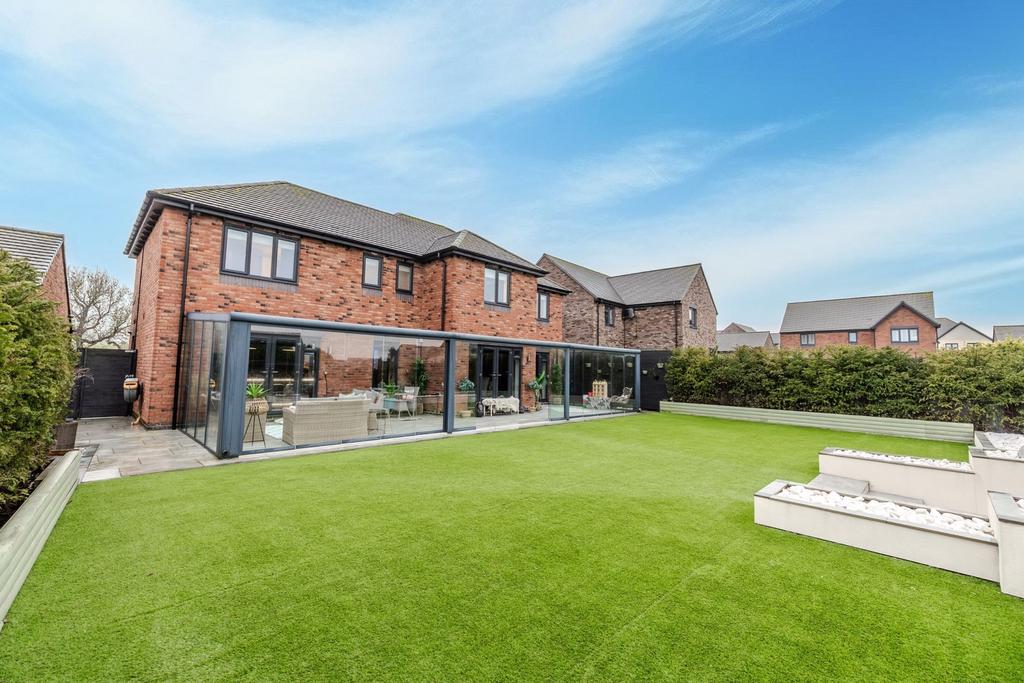9 Montpellier Drive Medburn NE200 EG-9