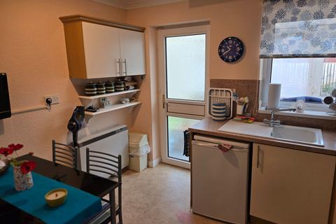 2 bedroom detached bungalow for sale, Beatrice Way, Chapel St. Leonards, Skegness, PE24 5YL