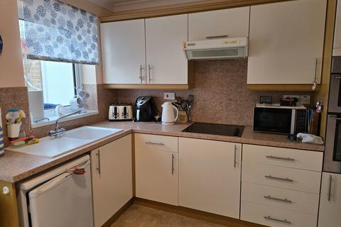 2 bedroom detached bungalow for sale, Beatrice Way, Chapel St. Leonards, Skegness, PE24 5YL