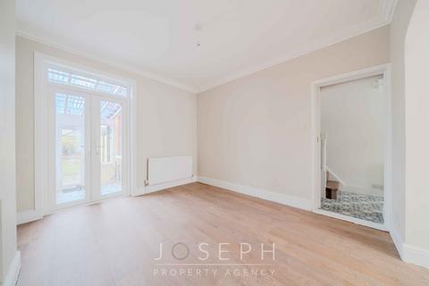 3 bedroom semi-detached house for sale, All Saints Road, Ipswich, IP1