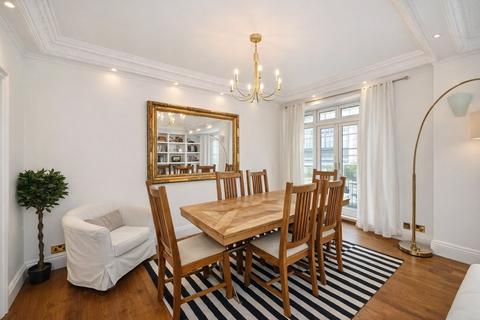 3 bedroom apartment to rent, Inverness Terrace, Bayswater W2