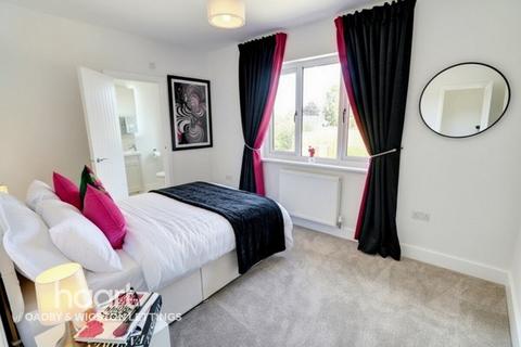 undefined, MARKET HARBOROUGH LE16