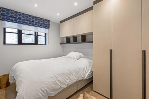 undefined, Junction Mews, London W2