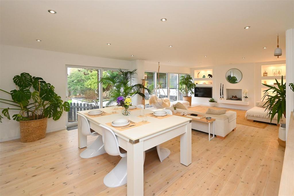 Dining room back view.JPG