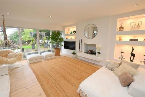 4 bedroom end of terrace house for sale, Leigham Drive, Birmingham B17