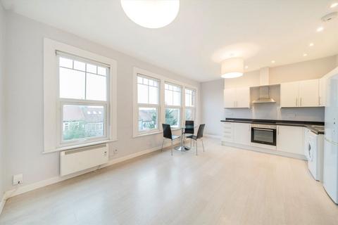 undefined, Alexandra Park Road, London N10