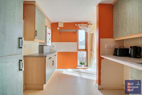 2 bedroom flat for sale, Grangecroft Road, Portland