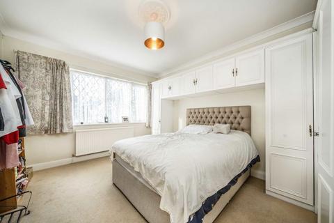 undefined, Darby Crescent, Sunbury-On-Thames TW16