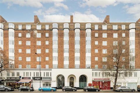 undefined, Hammersmith Road, London W6