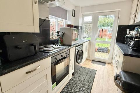 3 bedroom semi-detached house for sale, Cunningham Close, Ringwood, BH24 1XW