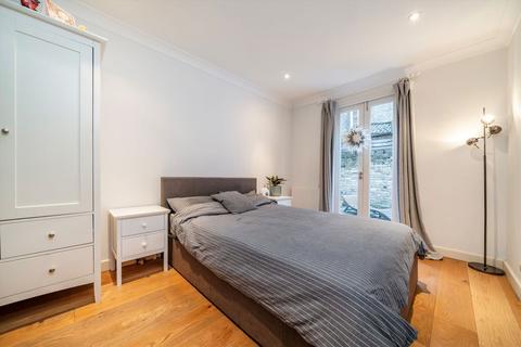 2 bedroom flat to rent, Sutherland Street, London SW1V