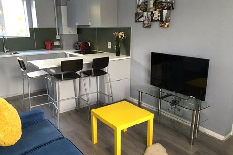 undefined, Howards Road, Woking, Surrey, GU22