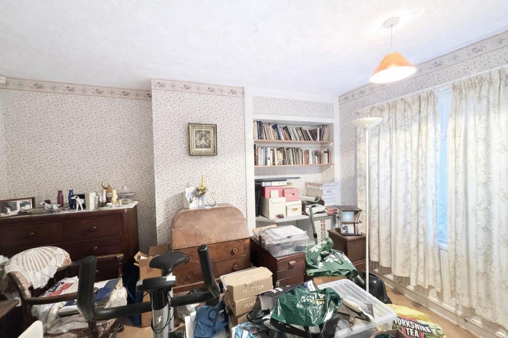 Bedroom 2.jpg