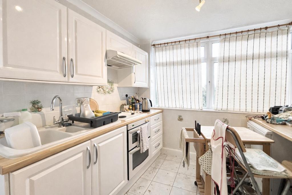 Kitchen.jpg