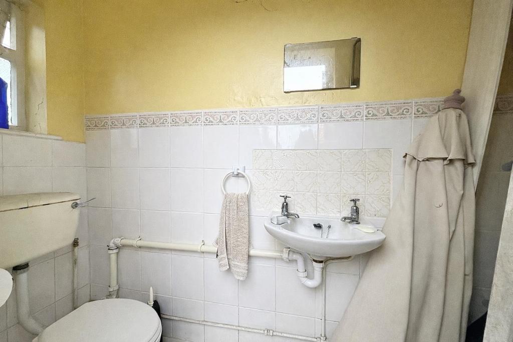 Outside toilet.jpg