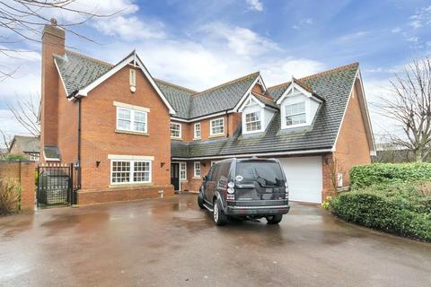 5 bedroom detached house for sale, Dove Meadow, Newtown, Baschurch, Shrewsbury, SY4
