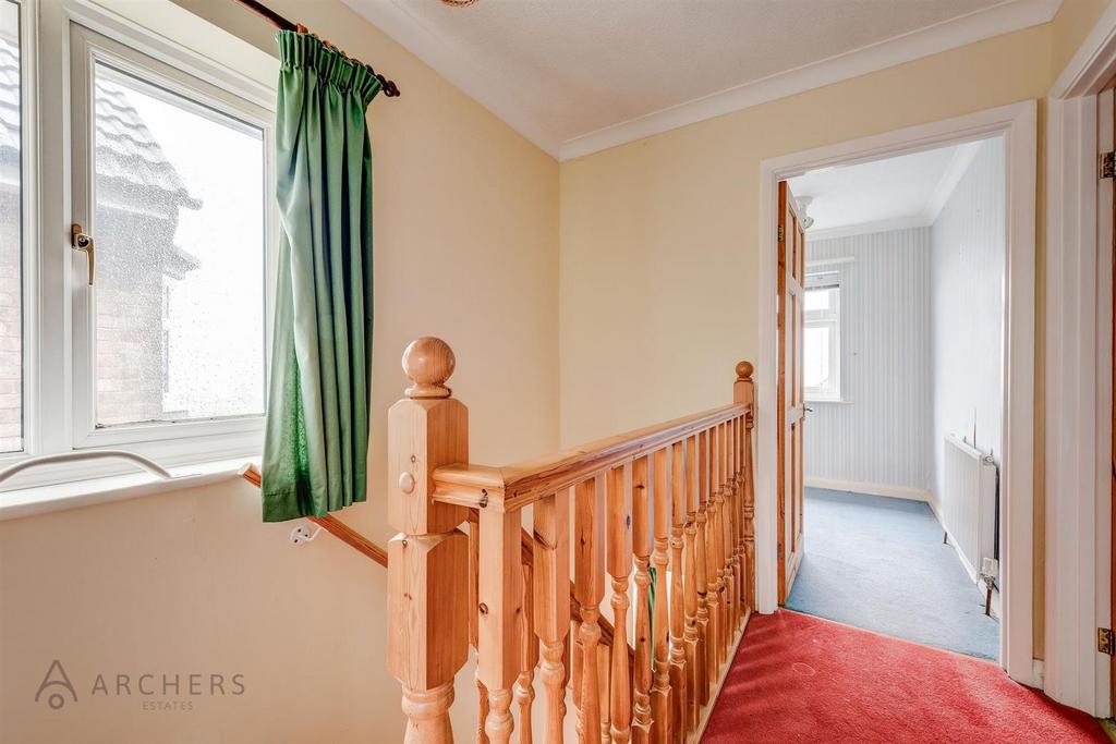 73 Barncliffe Road(Interior)-14.jpg