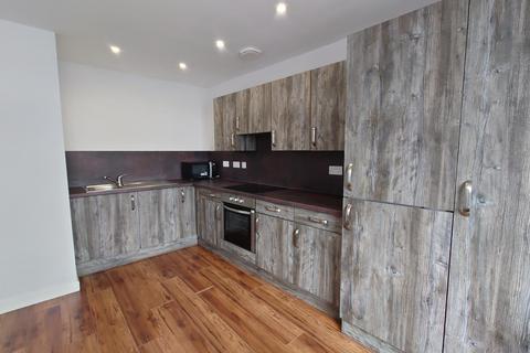 3 bedroom flat to rent, Bishop Street, Leicester