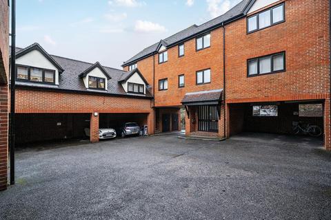 undefined, Warren Road, Guildford