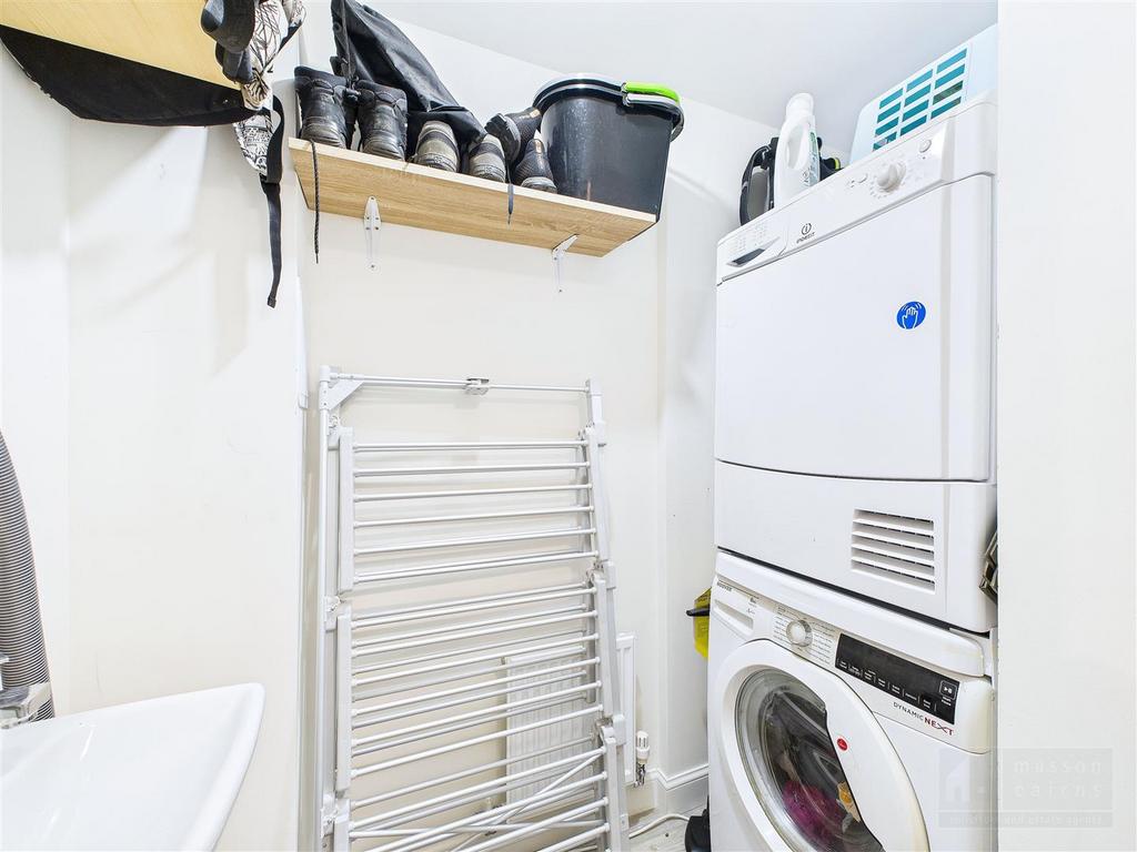 Downstair WC / Utility Room