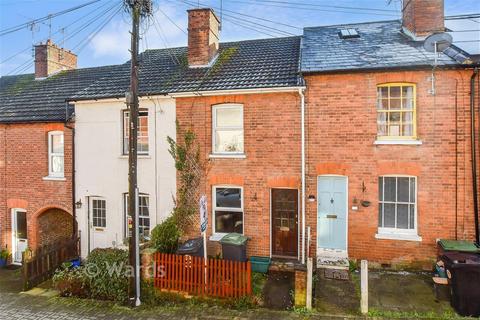 2 bedroom terraced house for sale, Woodside Road, Tonbridge, Kent