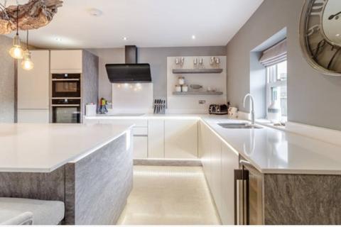 3 bedroom cottage for sale, Vale Cottage, Port Eynon, Gower, Swansea Sa3 1nl