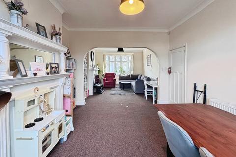 undefined, Cricketfield Grove, Leigh-On-Sea