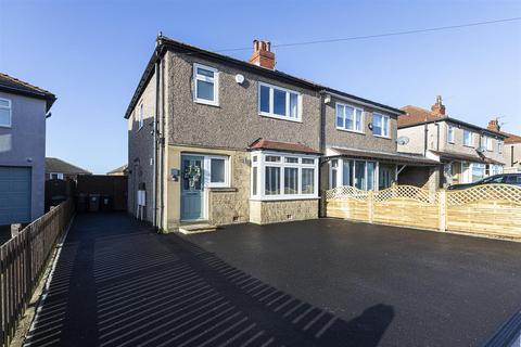 3 bedroom semi-detached house for sale, Goldington Avenue, Huddersfield HD3