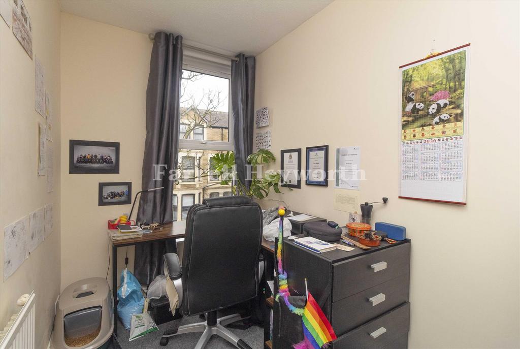 Flat 2 Bedroom 2