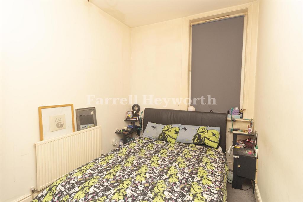 Flat 1 Bedroom 1 vie