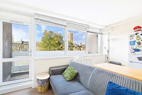 undefined, Portland Grove, London, SW8