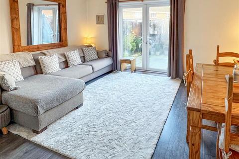 4 bedroom townhouse for sale, Cheal Way, Littlehampton BN17