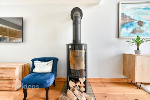 5 bedroom detached house for sale, Preston Road, Alston, PR3