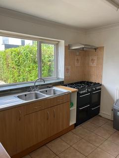 5 bedroom terraced house to rent, Swansea SA2