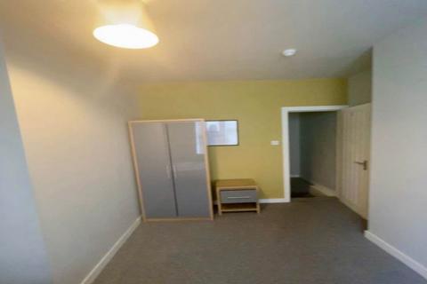 undefined, Silver Royd Hill (Room 3), West Yorkshire LS12