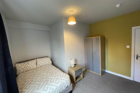 undefined, Silver Royd Hill (Room 3), West Yorkshire LS12
