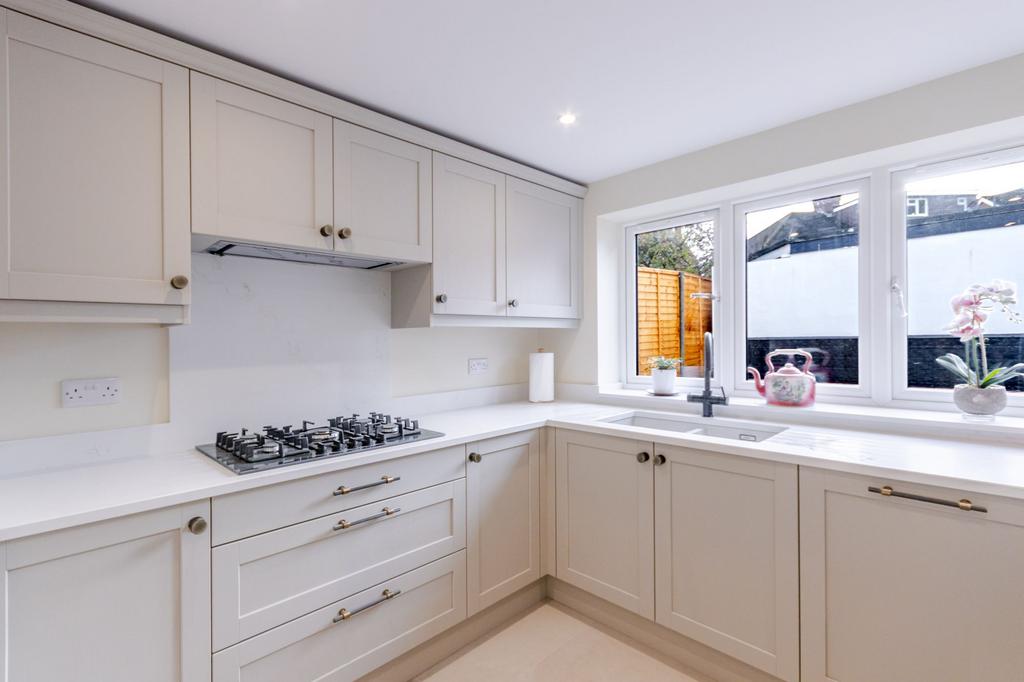 Kitchen 3