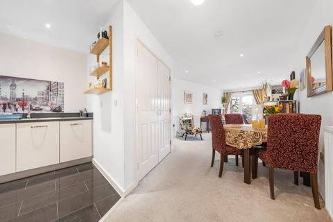 2 bedroom flat for sale, Brickfield Road, SW4