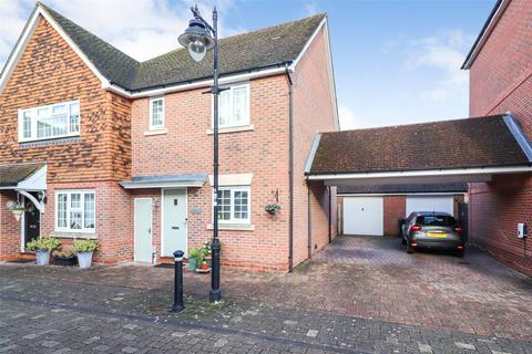 undefined, Alfred Close, Hampshire GU51