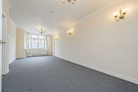 undefined, Waldegrave Road, Teddington TW11