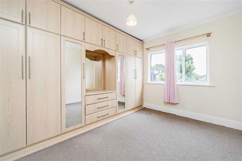 undefined, Waldegrave Road, Teddington TW11