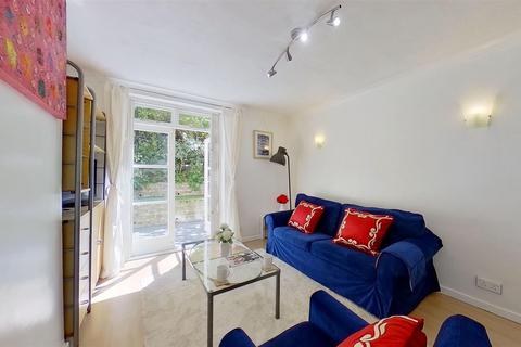 1 bedroom flat to rent, Porchester Square, London