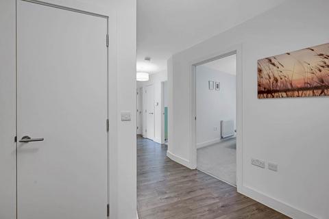 undefined, Hemming Street, London E1