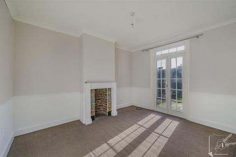 undefined, Ferndale Road, Gravesend